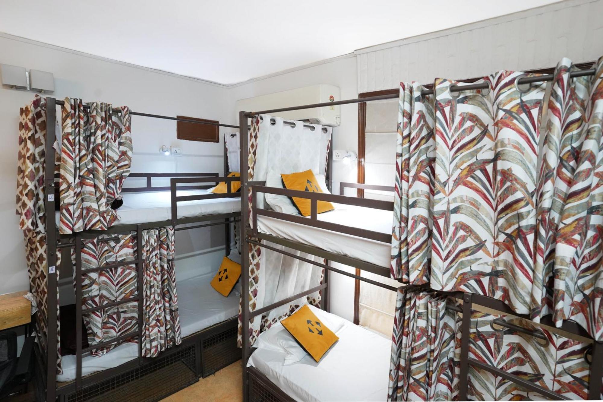 Hide-In Hostel Delhi New Delhi Eksteriør billede